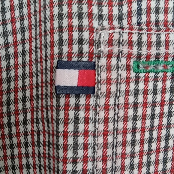Tommy Jeans Button Down Long Sleeve Shirt Size L  EUC - Picture 2 of 4